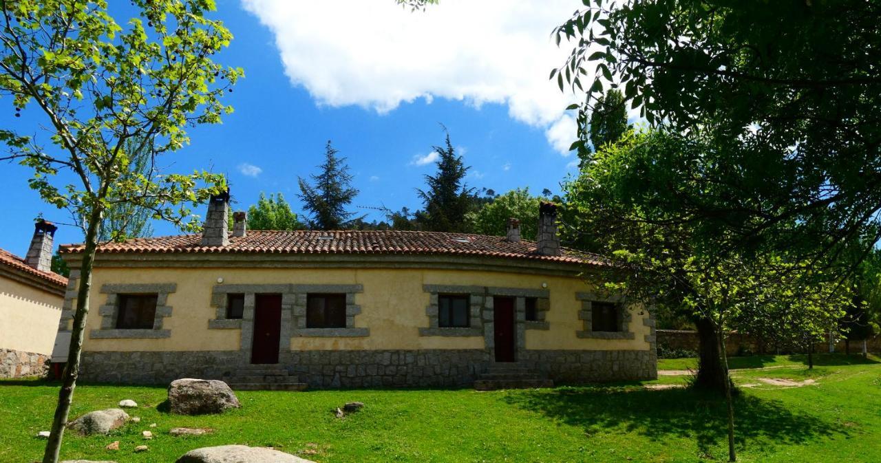 Nucleo De Turismo Rural Valle De Iruelas Лас-Крусерас Экстерьер фото