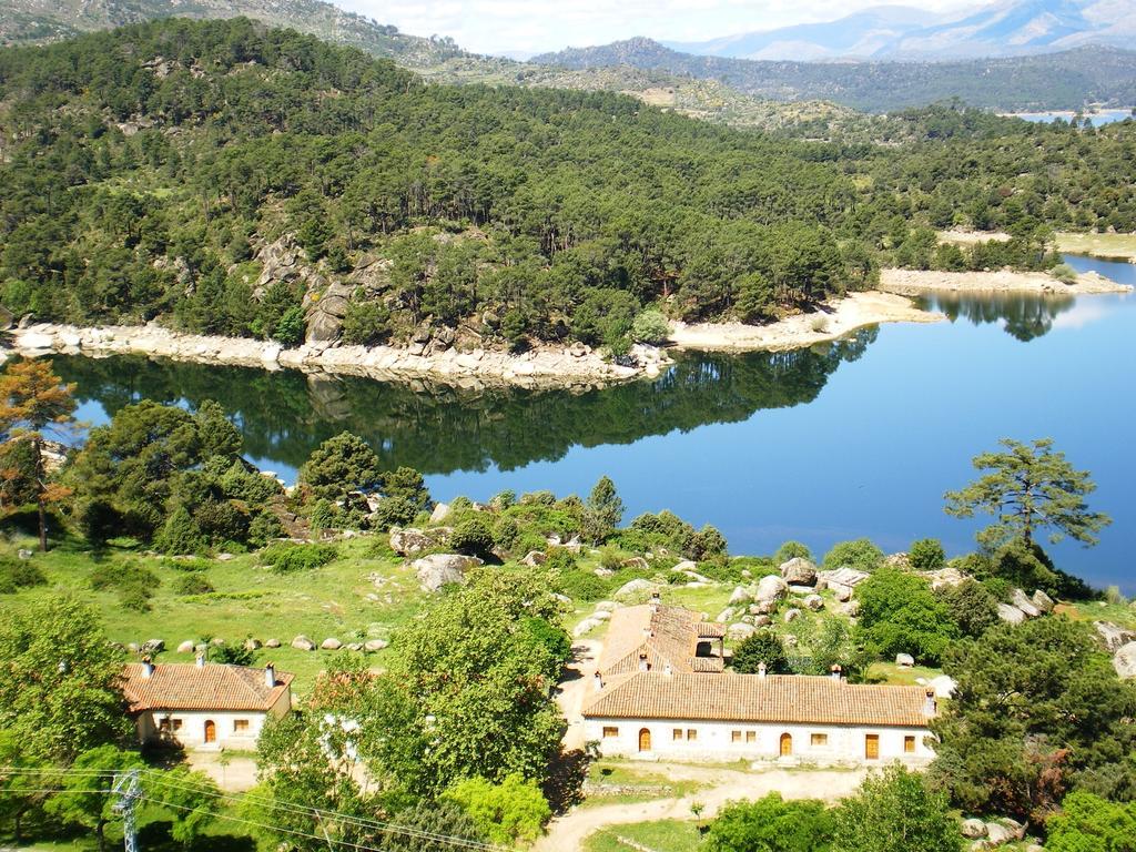Nucleo De Turismo Rural Valle De Iruelas Лас-Крусерас Экстерьер фото